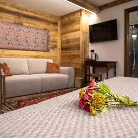 La Maison Du Sucre 4*