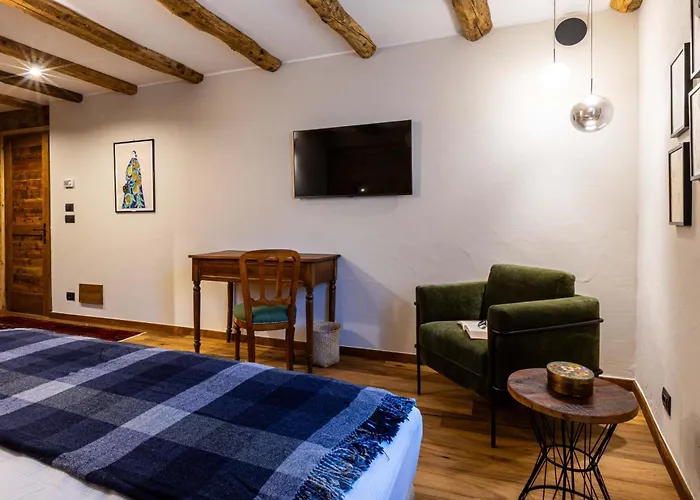 La Maison Du Sucre Bed & Breakfast 4*