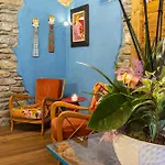 La Maison Du Sucre Bed and breakfast 4*