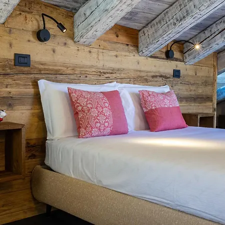 La Maison Du Sucre Bed & Breakfast Aosta