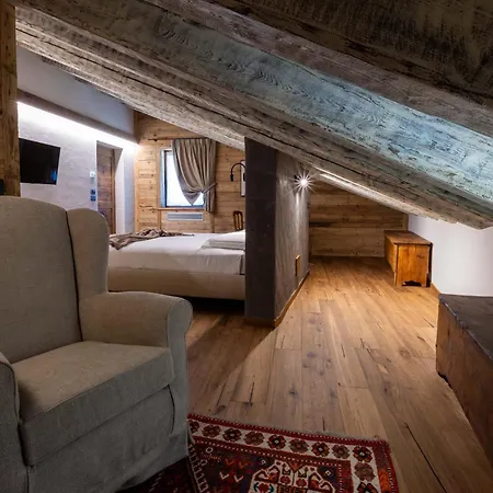 La Maison Du Sucre 4* Аоста