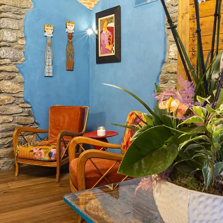 La Maison Du Sucre Bed & Breakfast 4*